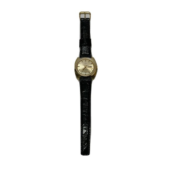 Timex Q 1975 Reissue Day-Date 38mm Gold Tone Croc-Effect Leather Watch - Picture 2 of 5